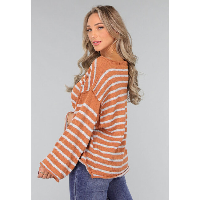 Gestreifter Pullover in Camel