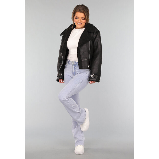 Schwarze Teddyjacke mit Teddykragen