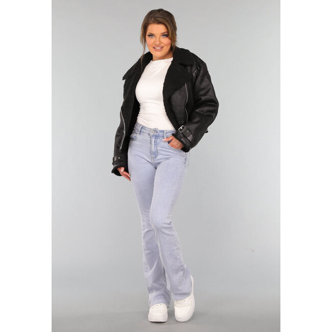 Schwarze Teddyjacke mit Teddykragen