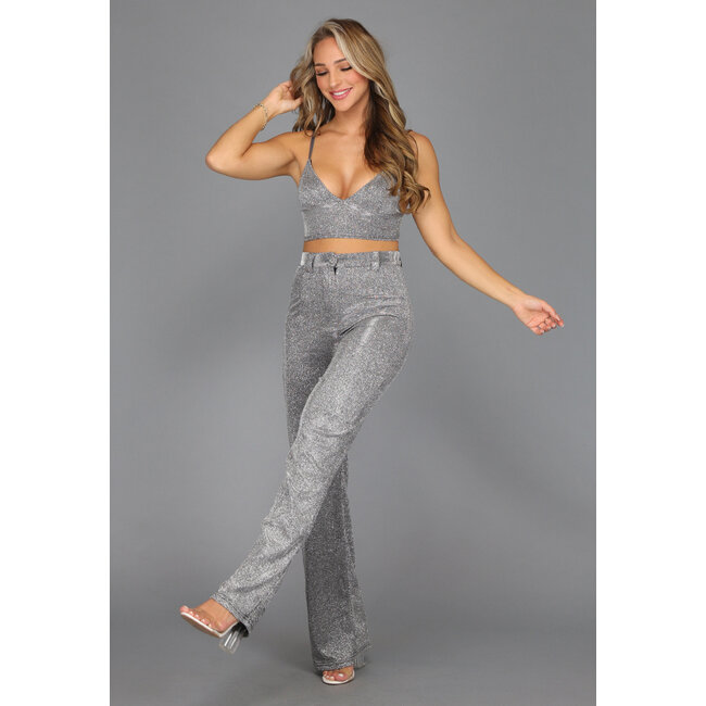Glänzendes silbernes Triangel-Crop-Top