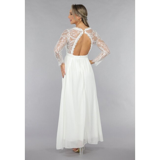 Weißes Brautkleid mit offenem Rücken
