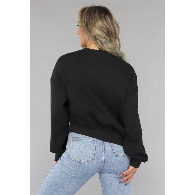 Schwarzer Pullover mit Rundhalsausschnitt