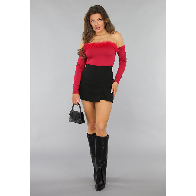 Bordeauxrotes Crop-Top mit Flaum