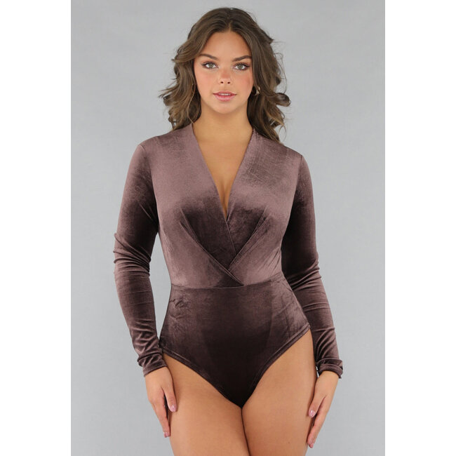 Samt-Bodysuit mit Wickeloptik in Braun