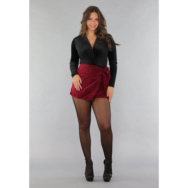 Velours-Bodysuit in Schwarz mit Wickeloptik