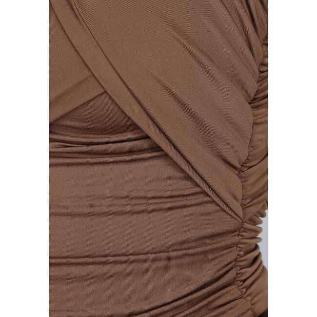 Braunes Plissee-Top mit Crossover-Stil