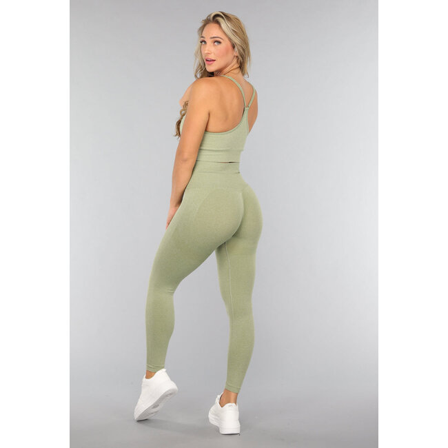 Grüner Sport-BH mit Scrunch