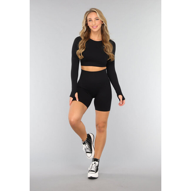 Schwarze Biker-Shorts mit Scrunch