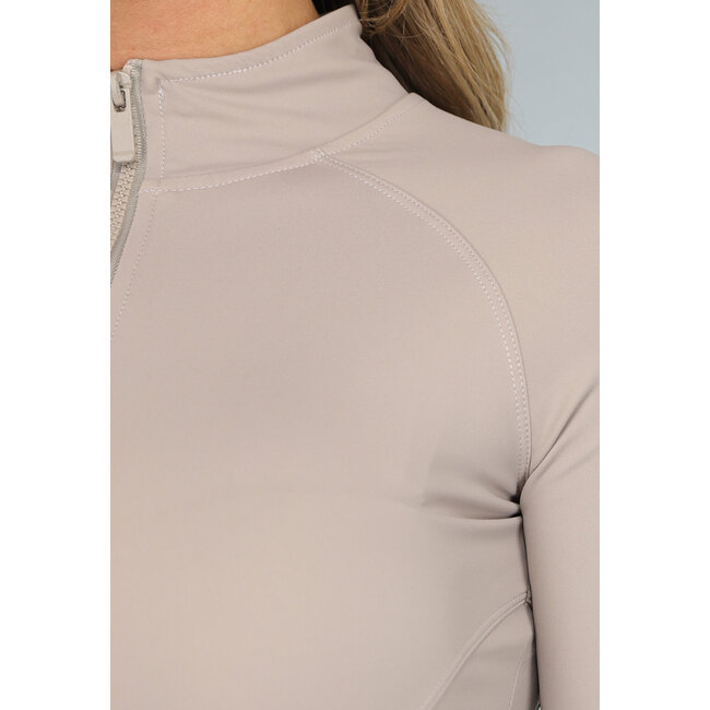 Gekürzte Sportjacke mit hohem Kragen