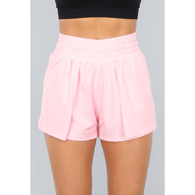 Rosa Sportshorts mit elastischem Bund