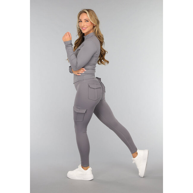 Dunkelgraues Gymset mit Scrunch