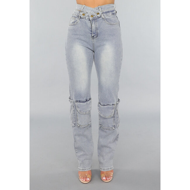 Große blaue Denim-Cargo-Jeans mit Schlupftaille