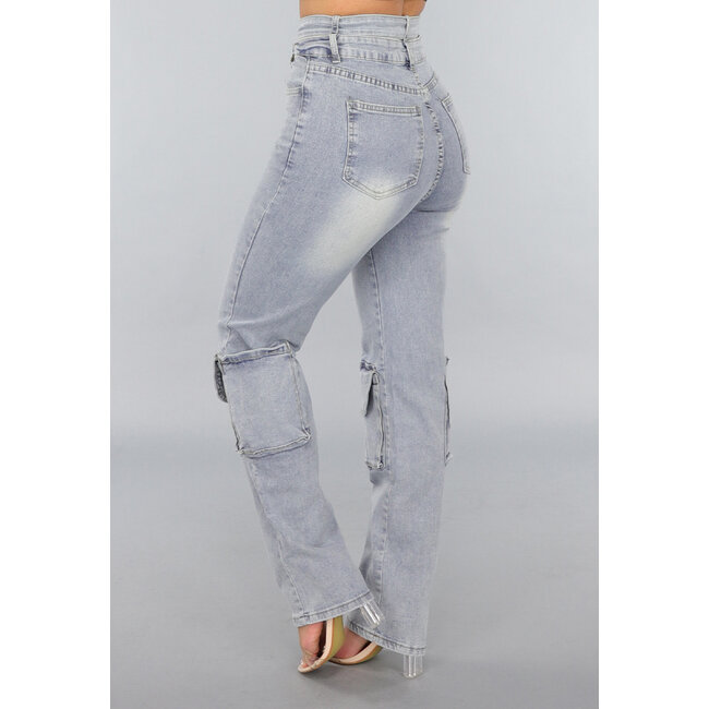 Große blaue Denim-Cargo-Jeans mit Schlupftaille