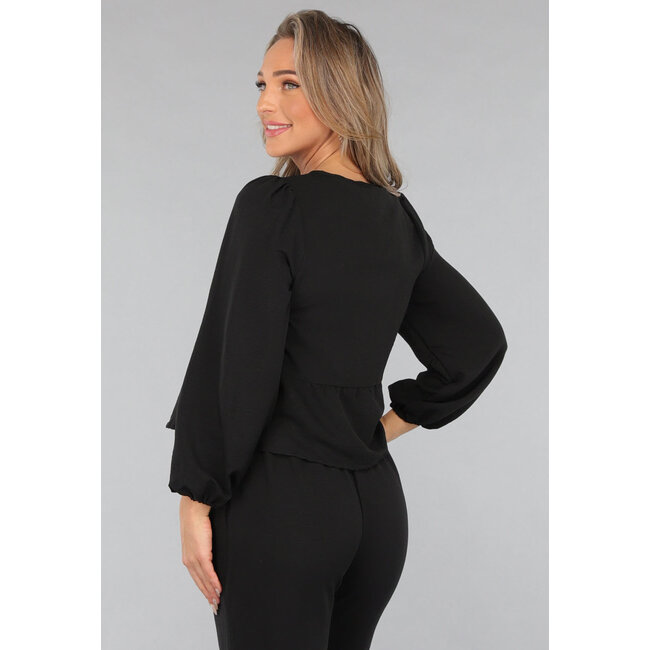 Schwarzer Zweiteiler in Leinenoptik mit Schleifen