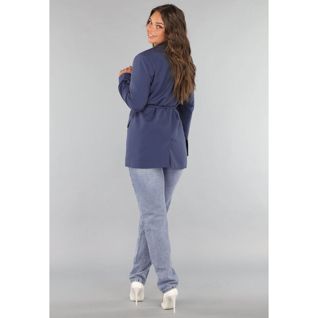 Marineblauer Oversized-Blazer mit Taillenband