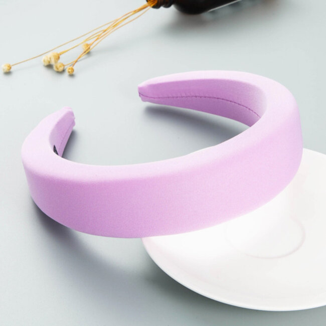 Großes fliederfarbenes Diadem