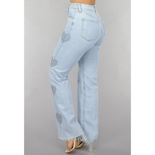 Straight Leg Jeans mit hoher Taille und Strassherzen