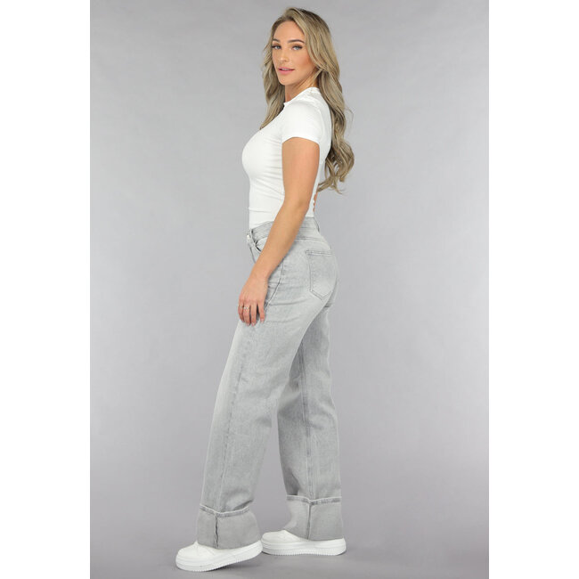 Graue Jeans mit mittlerer Taille und umgeschlagenem geradem Bein