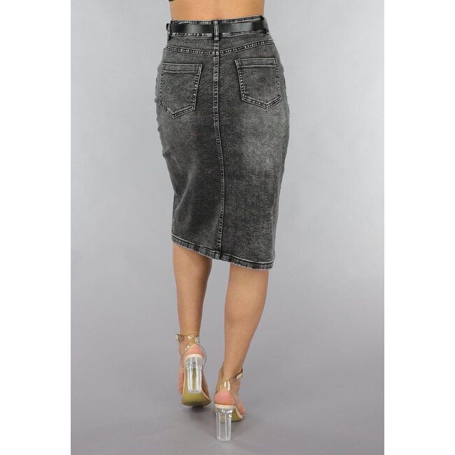 Anthrazitfarbener Denim-Midirock mit Gürtel