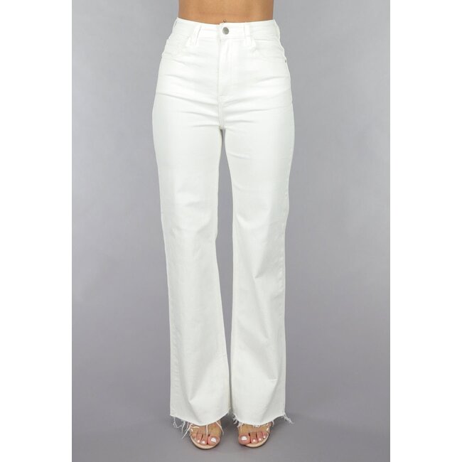 Weiße Jeans mit hoher Taille und geradem Bein
