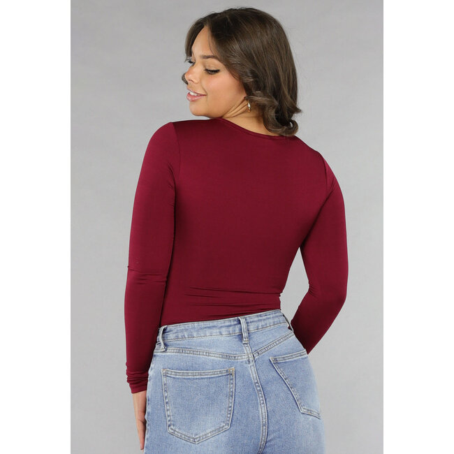 Burgunderroter Bodysuit mit Twist-Detail