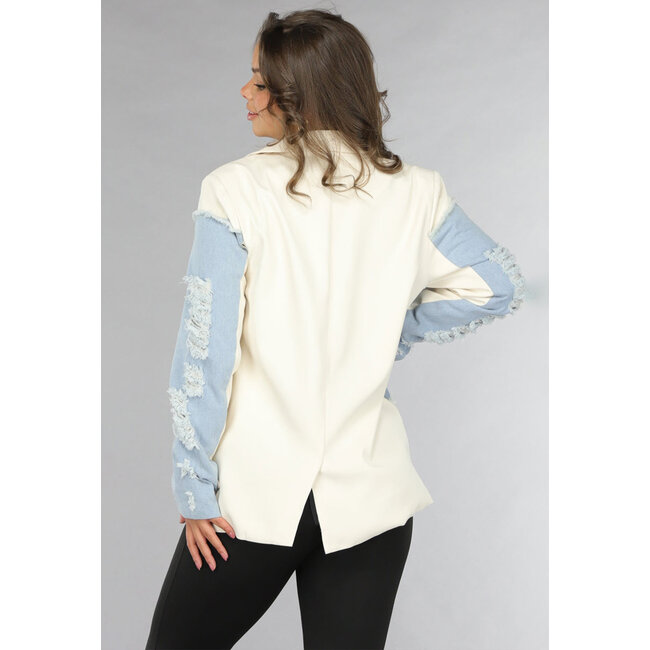 Beigefarbener Blazer mit Denim-Details