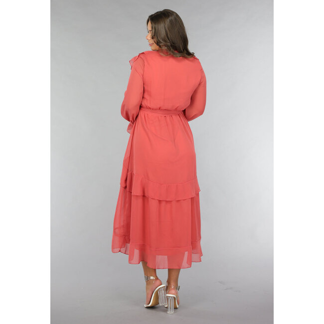 Lachsfarbenes Chiffon-Maxikleid mit Rüschen