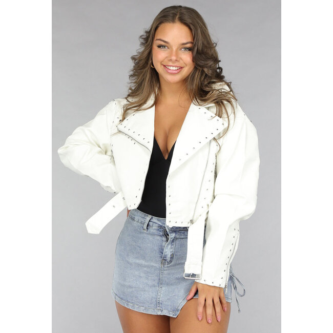 Weiße Cropped Jacket in Lederoptik mit Nieten
