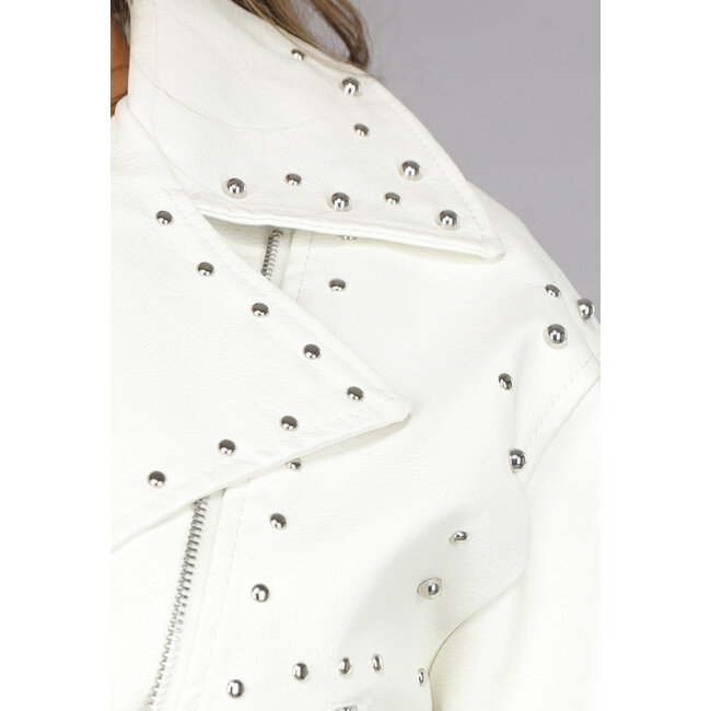 Weiße Cropped Jacket in Lederoptik mit Nieten