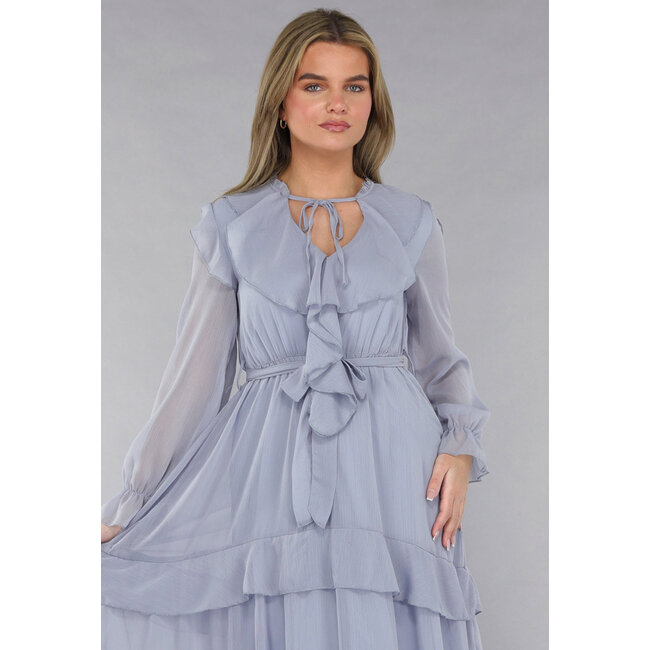 Maxikleid in Blau mit Rüschen