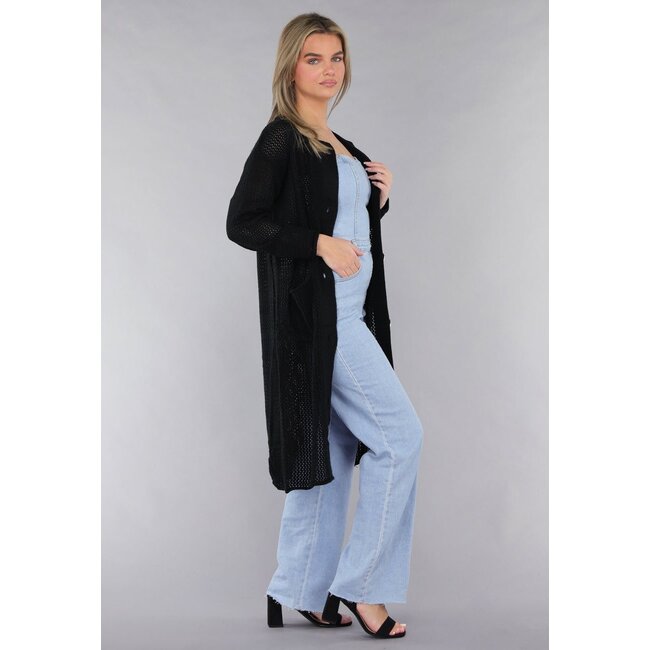 Schwarzer Oversized-Strickcardigan mit großen Knöpfen