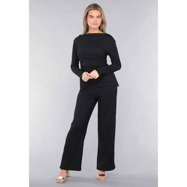 Schwarzes Co Ord Set aus gesmoktem Stoff