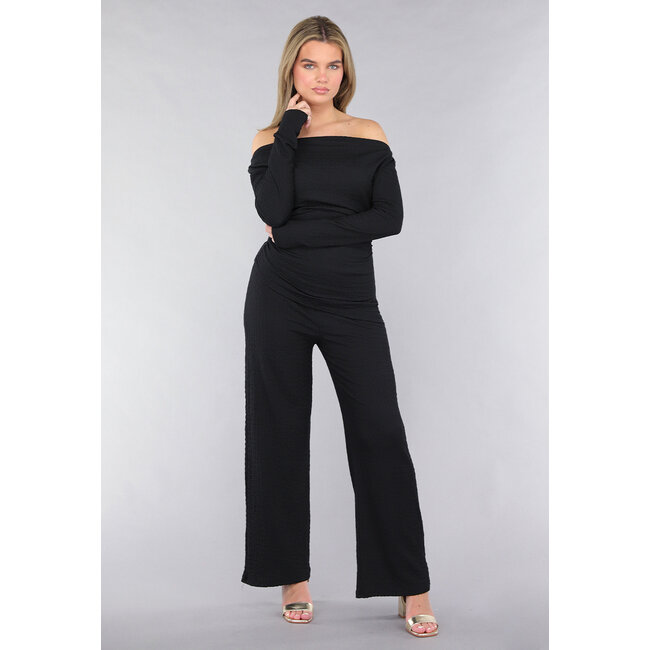 Schwarzes Co Ord Set aus gesmoktem Stoff