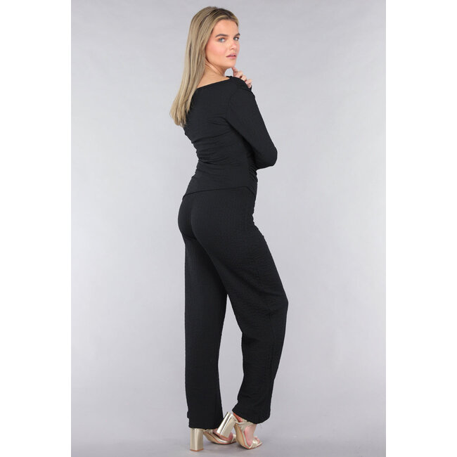 Schwarzes Co Ord Set aus gesmoktem Stoff