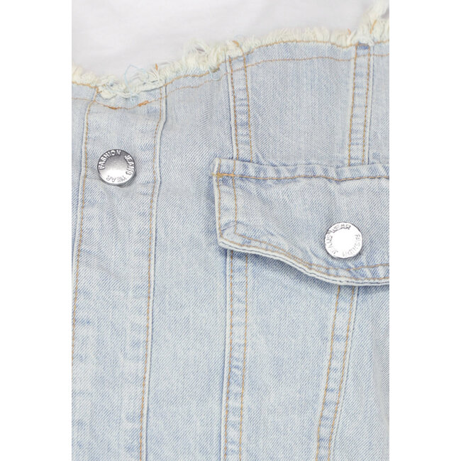 Weißes Oversized-T-Shirt mit Denim-Detail und Silberkette