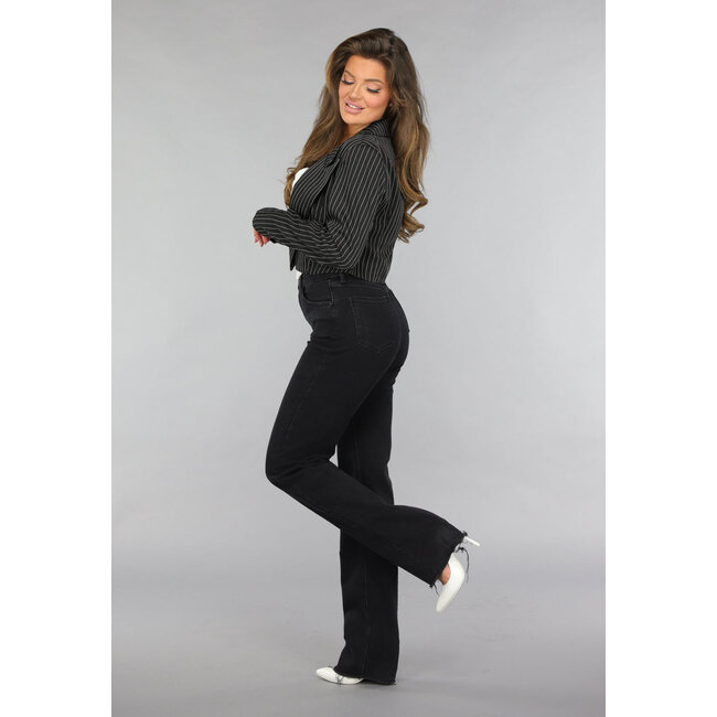 Anthrazitfarbene große Stretch-Jeans mit geraden Beinen