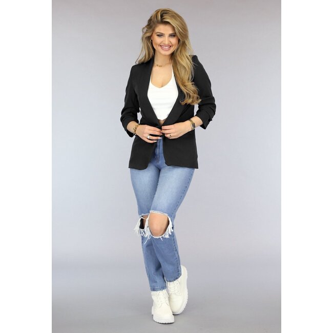 Schwarzer Blazer mit plissierten Dreiviertel-Ärmeln