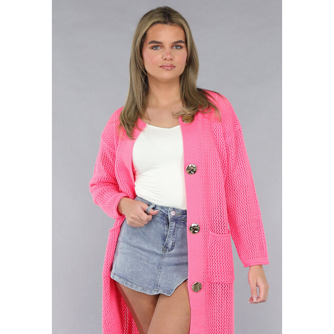 Lange rosa Strickjacke mit Statement-Knöpfen