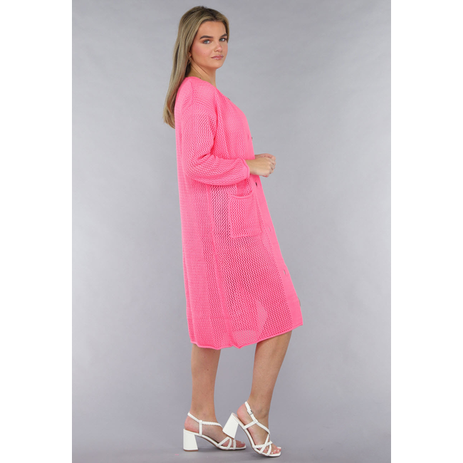 Lange rosa Strickjacke mit Statement-Knöpfen