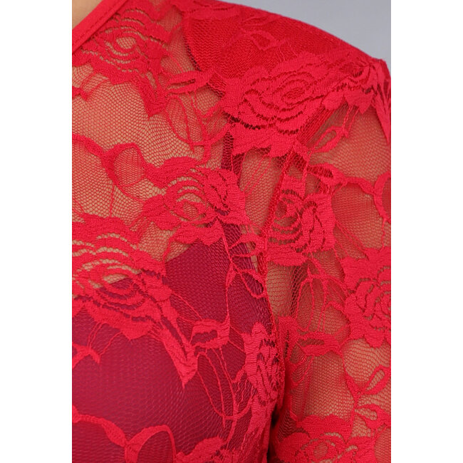 Roter Stretch-Overall mit Spitze und geraden Beinen