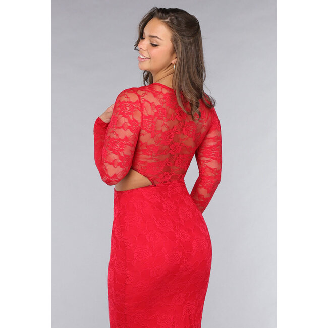 Rotes langärmeliges Kleid mit Spitzenausschnitt