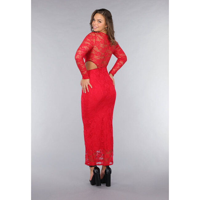Rotes langärmeliges Kleid mit Spitzenausschnitt