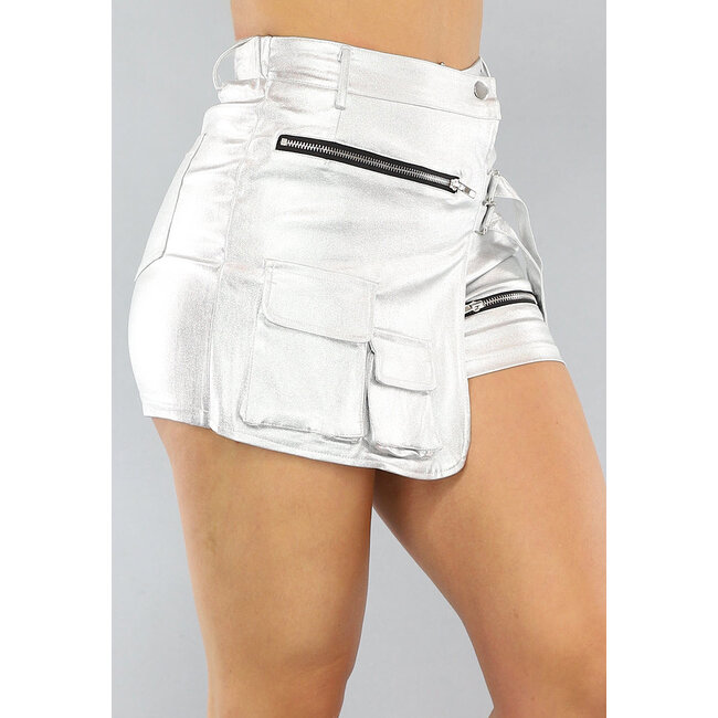 Silberner Metallic Cargo-Skort mit Overslag