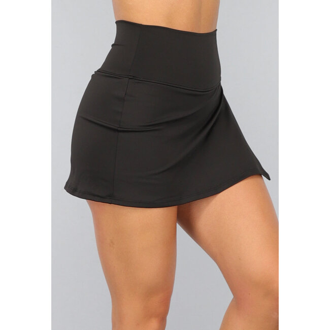 Schwarzer Tennisskort mit Cropped Trousers