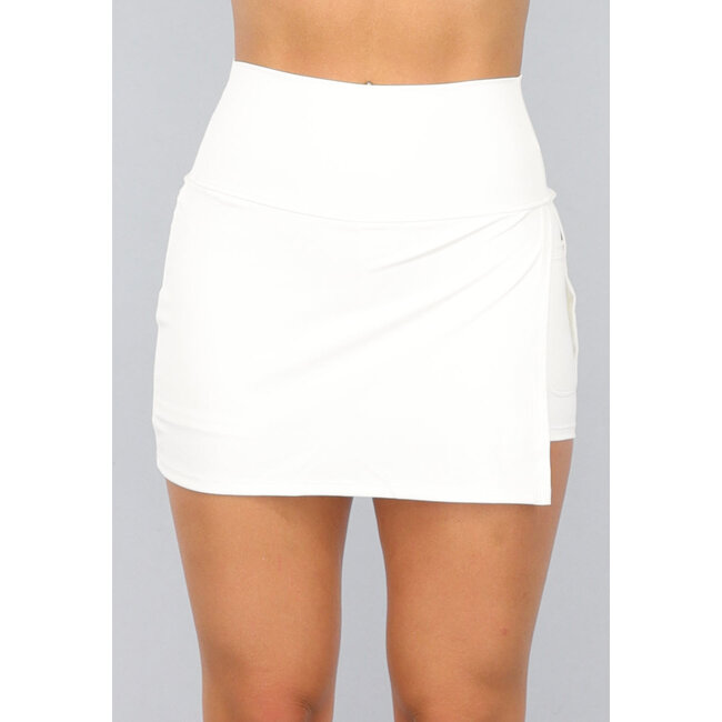 Weißer Sport-Skort mit Schlitz