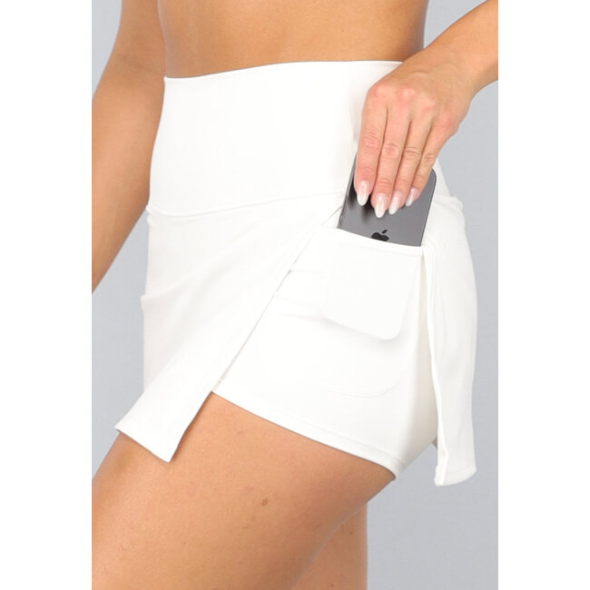 Weißer Sport-Skort mit Schlitz
