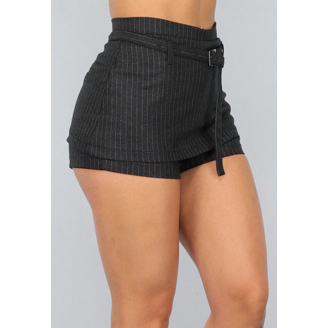 Anthrazitfarbener Skort mit Streifen und Schnallendetail
