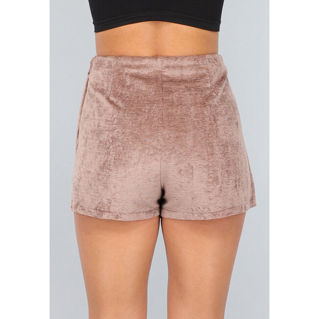 Taupefarbener Samt-Skort mit Schleifendetail