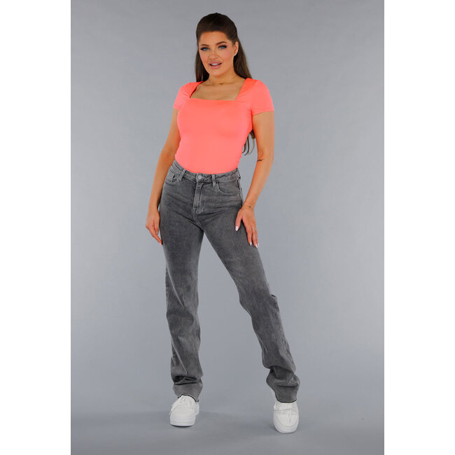 Korallenfarbenes Stretch-Shirt mit quadratischem Ausschnitt und kurzen Ärmeln