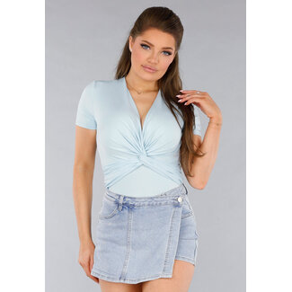 Twist Bodysuit in Hellblau